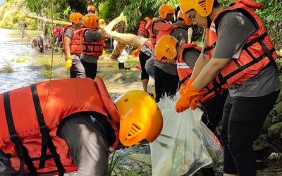 Joining Hands for a Greener Future: Moleac Backs Planet Heroes’ Cleanup Missions in Indonesia!