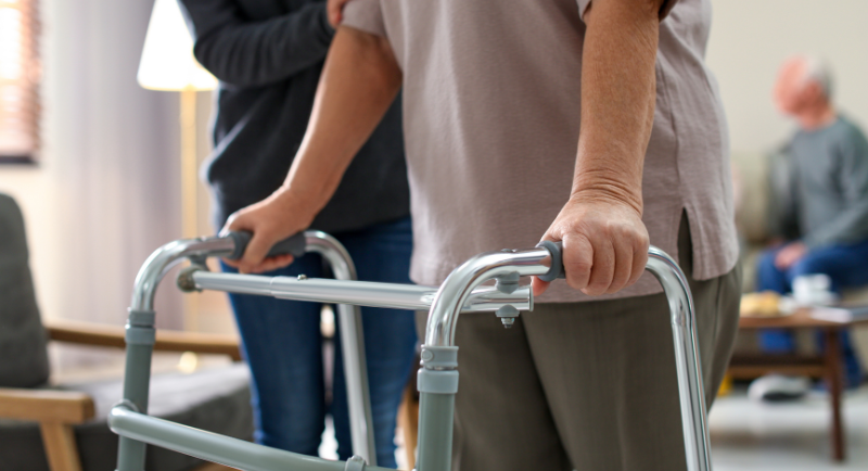 Tips for walking after brain injuries